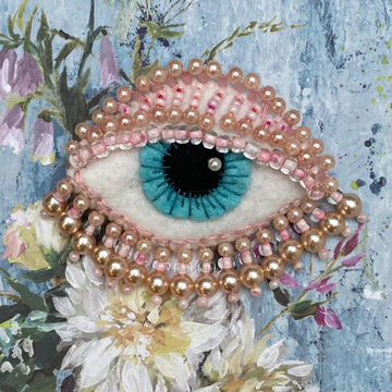 Beaded Brooch: Eye in Pink & Turquoise