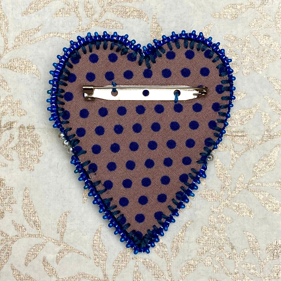 Beaded Brooch: Heart Eye in White & Blue