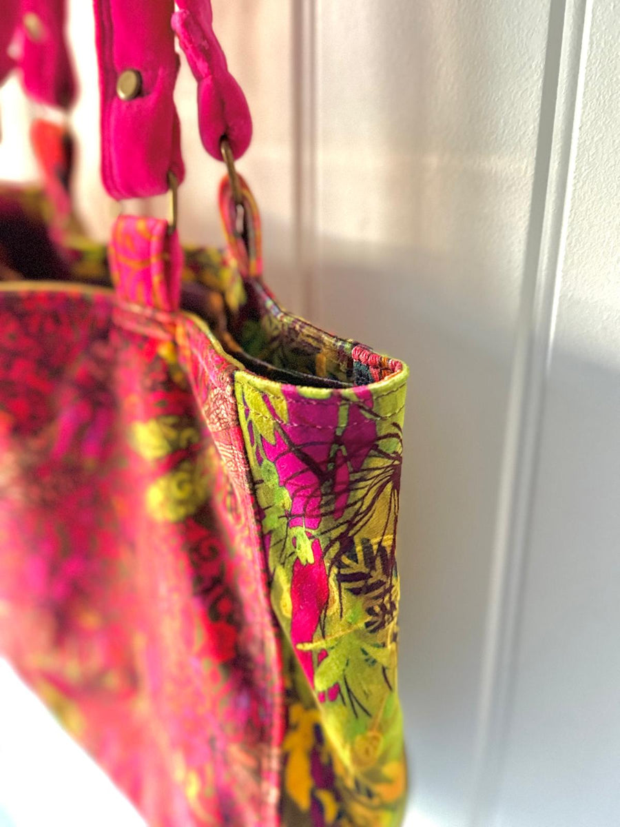 Small Velvet Shopper: Mystic Soul